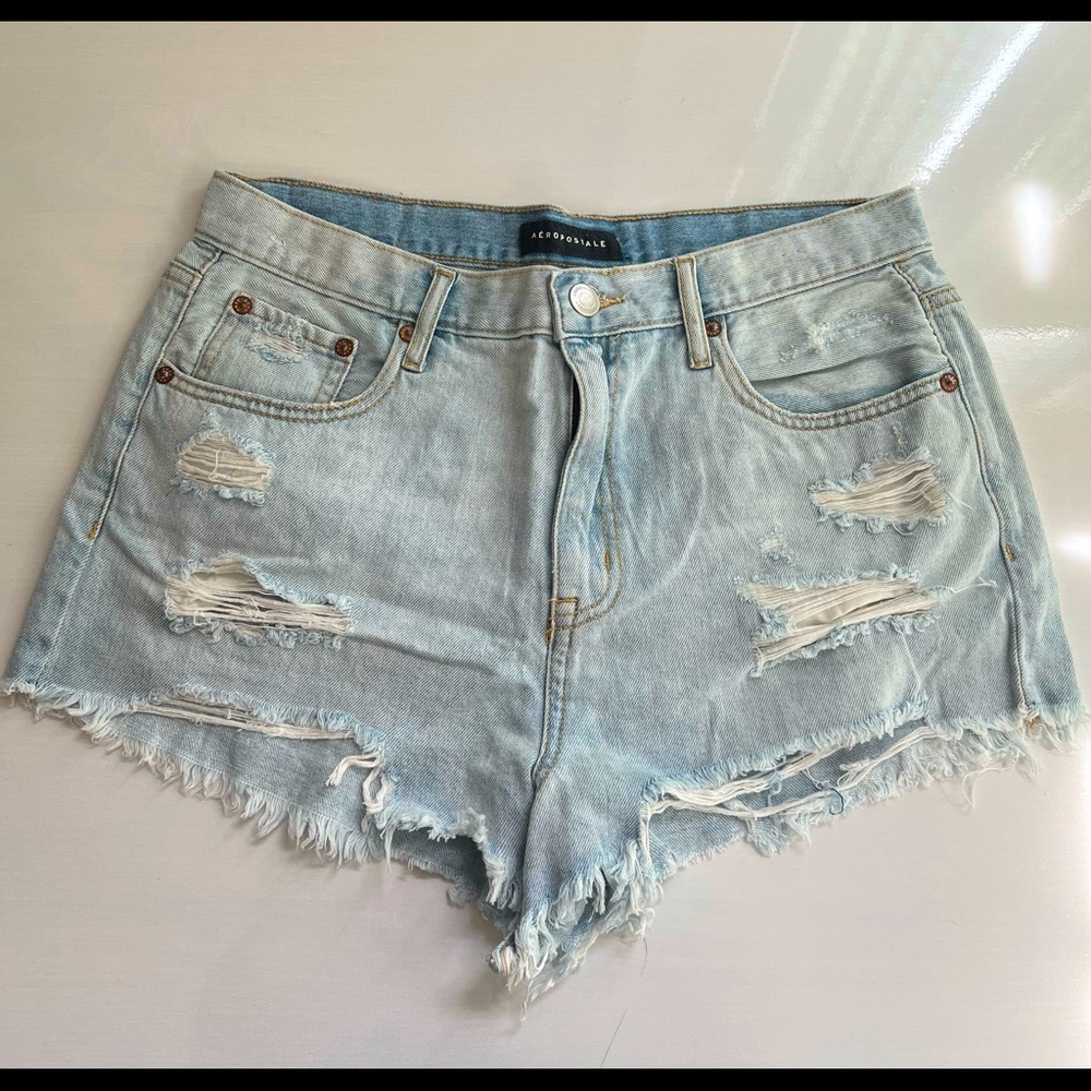 Aeropostale light wash Jean shorts
